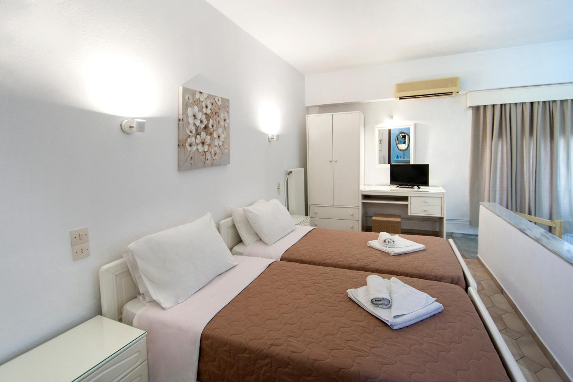 Chrissomalli Sofia Studios Skiathos-Stadt Exterior foto