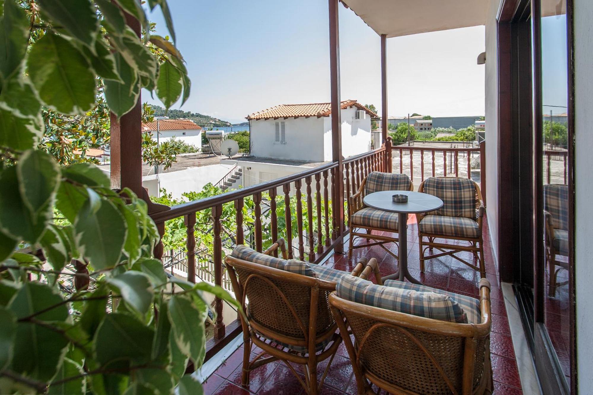Chrissomalli Sofia Studios Skiathos-Stadt Exterior foto